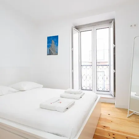 Flh Mouraria Charming Flat I דירה *